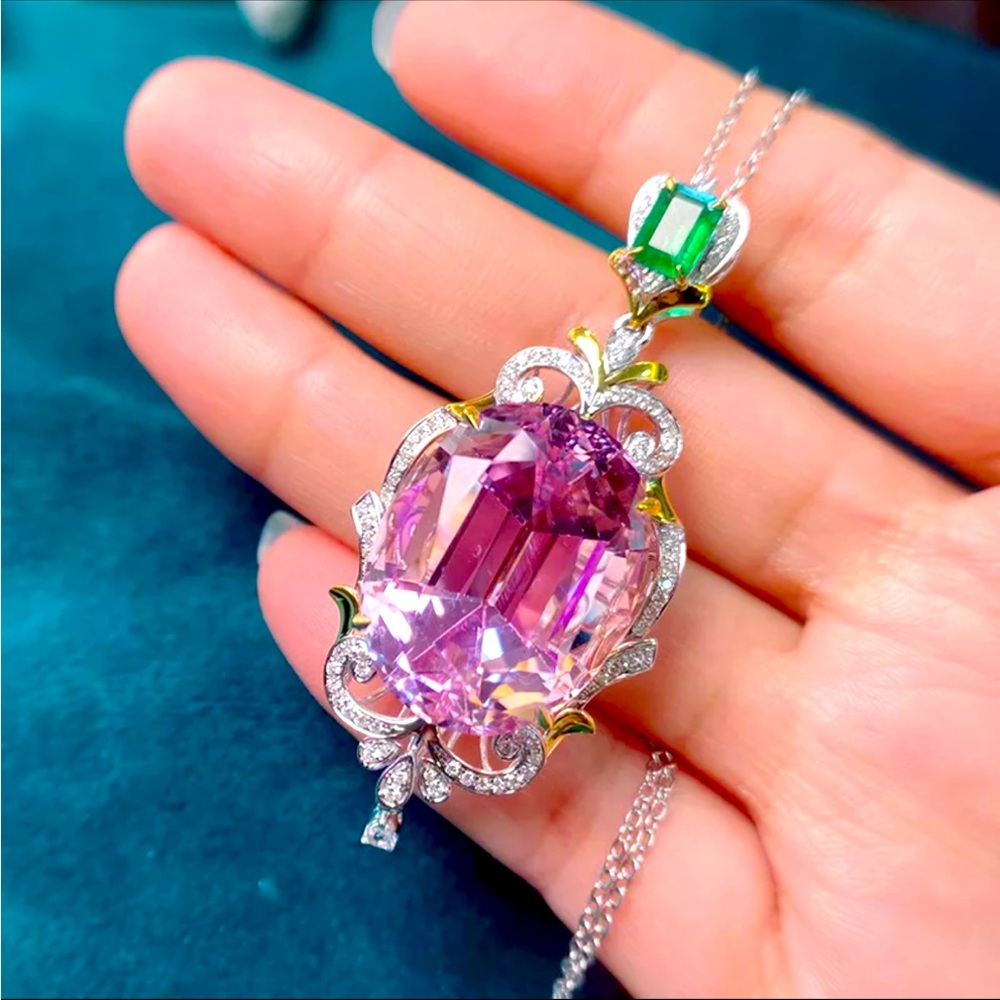 Rhodium plated semi precious pendant
